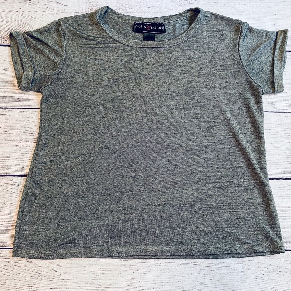 Grey/silver short sleeve top